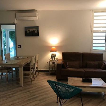 לה סאלין לה ביינס Le Saint Geran - A 3Mn A Pied De La Plage Et De Tous Commerces מראה חיצוני תמונה